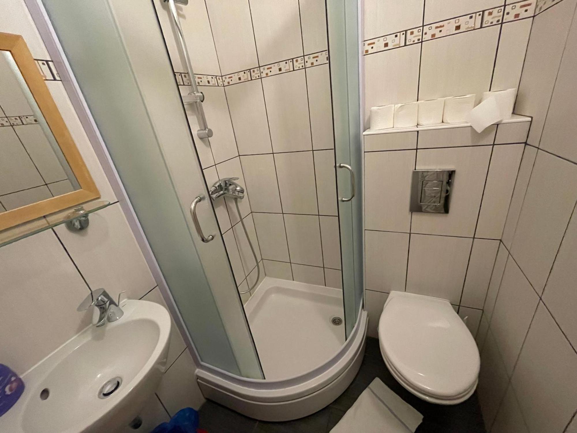 Hvar Guesthouse - Double Bedroom With Private Bathroom Jelsa  Bagian luar foto