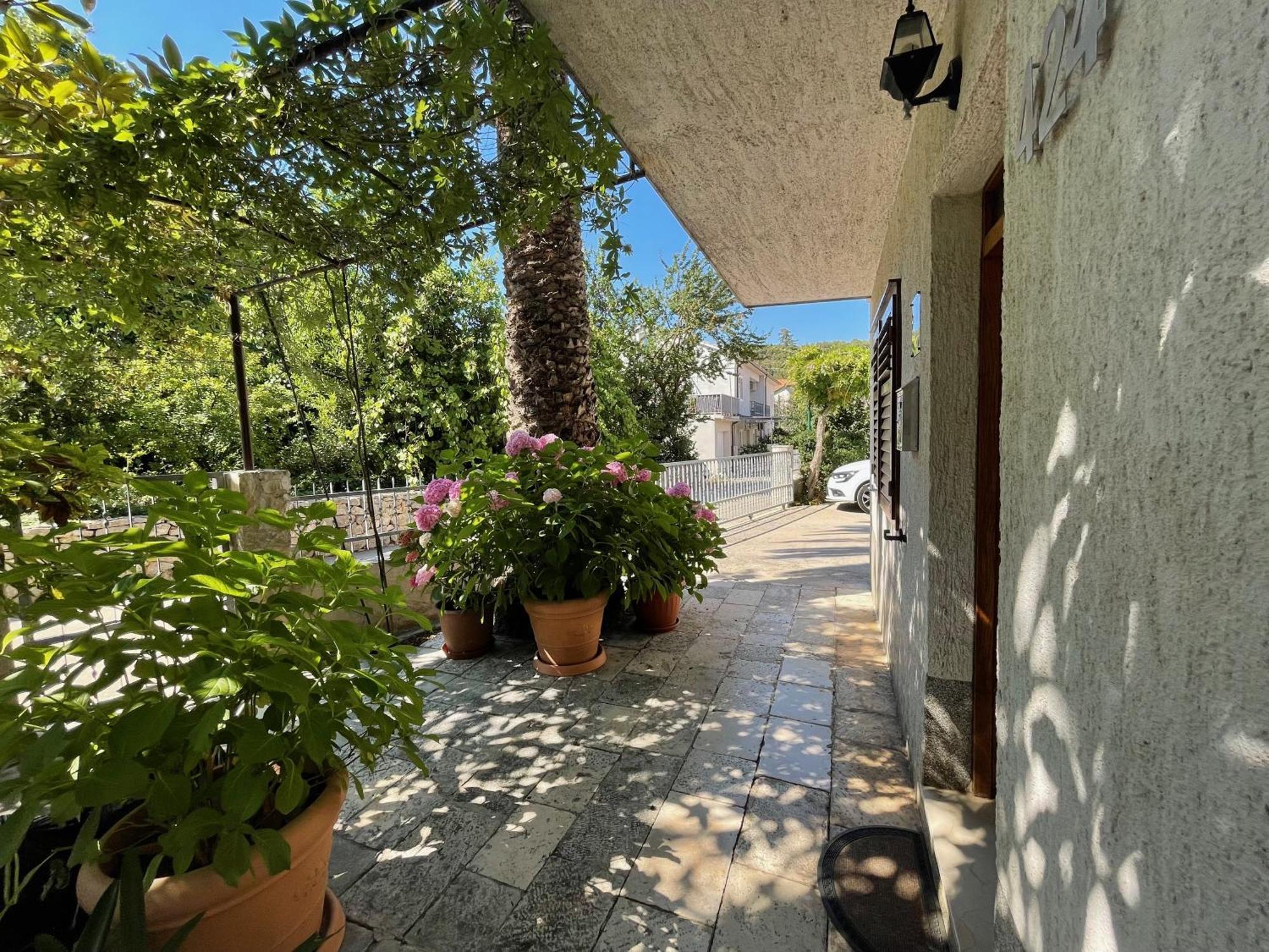 Hvar Guesthouse - Double Bedroom With Private Bathroom Jelsa  Bagian luar foto